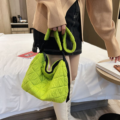 2021 New Winter Warm Crossbody Bags for Women Simple Design Luxury Branded Trending Ladies Small Shoulder Handbags Purse