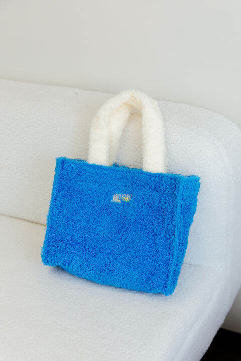 walking-stitch-กระเป๋าถือ-fluffy-handbag