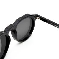 HAWKERS Chrome WARWICK VENM HYBRID Sunglasses for Men and Women, uni. UV400 Protection. product designed in Spain VWTR02