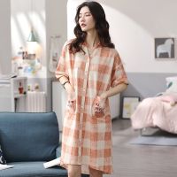 【 WYIN kitchen】 Summer night dress women loose 100 cotton nightshirt cute cartoon sweet lady nightgowns short sleeve nightdress