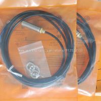 ☍ IFS700 IFS701 IFS702 IFS703 IFS704 IFS705 IFM Induktif Kedekatan Beralih Sensor Baru Kualitas Tinggi