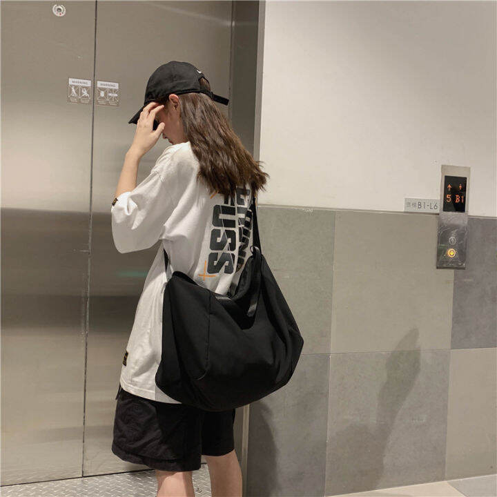 internet-celebrity-high-quality-nylon-cloth-large-capacity-travel-bag-gym-bag-leisure-bag-men-and-women-simple-portable-crossbody-large-bag