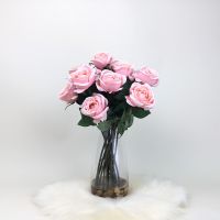 แจกันดอกกุหลาบปลอม รุ่นน้ำเทียม Artificial rose arrangement ดอกกุหลาบปลอมพร้อมแจกัน