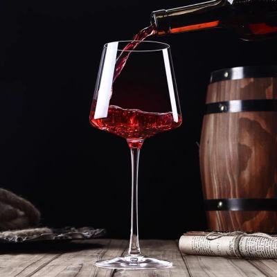 ชุดแก้วไวน์แดงสี่เหลี่ยมความหรูหราแบบยุโรปถ้วยแก้วไวน์คริสตัลเบอร์กันดีระดับไฮเอนด์550มล.