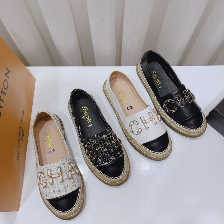 Giày Chanel Tab Loafers Turnlock Flats Interlocking CC Flats đen gold  Lambskin best quality