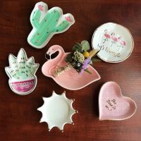 Nordic Cactus Flamingo Plate Decor Ceramic Dish Decorative Crown Jewelry Trays Rings Bracelets Holder Home Decoration