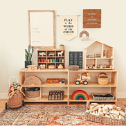 Kệ Đồ Chơi Montessori Cho Bé Sắp Xếp Đồ Chơi Ngăn Nắp Màu Gỗ Kích Thước