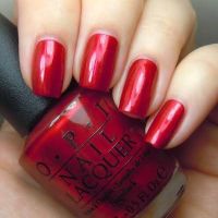 OPI - An Affair in Red Square ยาทาเล็บ สีแดง  classic red ในคอลเล็คชั้น Russian Collection แท้ ?%