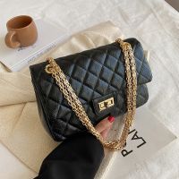 Fashion caviar grain texture chain bag spring 2022 new large-capacity single shoulder bag handbag brim joker