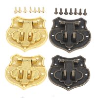 ♈◑❖ 4Pcs 38x40mm Box Latch Clasp Heart Shape Padlock Antique bronze/Gold Alloy Vintage Buckle Retro Wooden Jewelry Wine Case Decor