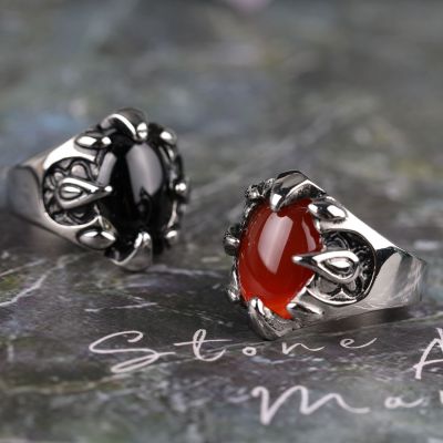สแตนเลสสีดำไทเทเนียมแหวนเหล็กผู้ชายโบราณแหวนเหล็กหินโอนิกซ์