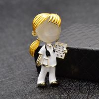 【DT】hot！ New Enamel Doctor Boys And Brooches Metal Pin Jewelry Fashion Lapel Small Accessories