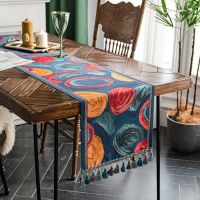 American Retro Luxury Table Runner Yarn-dyed Jacquard Colorful Circle Tassel Flag Drawer Home Coffee Dinning Table Runners Decor