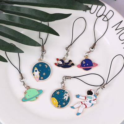 2020 Hot Sales 1 Piece Quality Metal Cartoon Astronaut Planet Mobile Phone Strap Cute Anime Key Chains Lanyard Phone Decoration