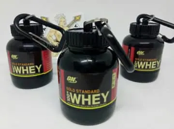 Shakebeker Whey Protein Keychain – Whey Sleutelhanger – Supplementen Houder  - 1 Volle