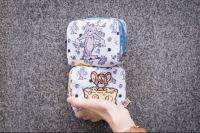 LeSportsac แบรนด์ร่วม Tom &amp; Jerry น่ารักความจุขนาดเล็กแต่งหน้ากระเป๋าใส่เหรียญ6701