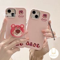 เคสโทรศัพท์การ์ตูนหมีสตรอเบอร์รี่ใช้ได้กับ iPhone 15 14 13 12 Pro Max XR 7Plus 11 7 8 6 Plus X XS Max ฝาหลังนิ่มสำหรับเลนส์อิเล็กโทรเพลทสุดสรูน่ารัก