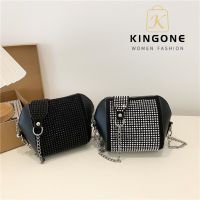 【พร้อมส่ง】king fashion กระเป๋าสะพายข้าง กระเป๋าแฟชั่น  รุ่น D-1301