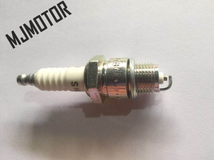 (2pcslot) BP7HS Spark Plug for 2 stroke YAMAHA Jog 50cc HONDA Dio ZX