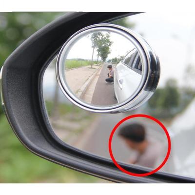กระจกมองหลังรถยนต์เก่ากระจกสะท้อนแสงเลนส์กลมเล็กกระจกฝนกระจกจุดบอดรอบหนังกระจก 。