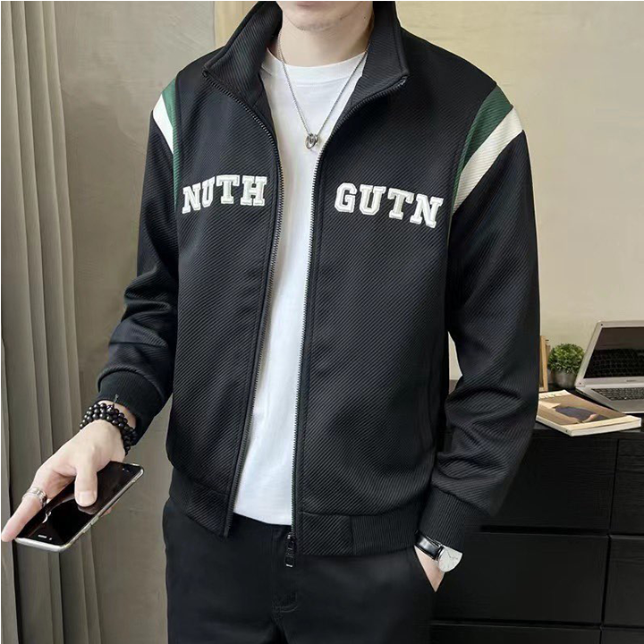 Mua Áo Khoác Bomber Jacket Varsity Cardigan Missout Họa Tiết Thêu Chất Đẹp  - A?o Bomber Nam Nữ Hót Trend - Yeep