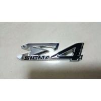 ของแท้Toyota New Fortuner SIGMA4 ป้ายโลโก้พลาสติกชุบโครเมี่ยม/ดำ ขนาด 10.0x3.0cm ติดตั้งด้วยเทปกาวสองหน้าด้านหลัง