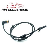 ล้อ Abs ด้านหน้าซ้ายขวาแบบอิเล็กทรอนิกส์เซ็นเซอร์ความเร็วสำหรับ Mercedes-Benz S W221 S A2219057100 2219057100