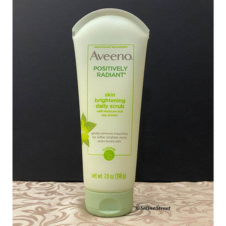 Aveeno Positively Radiant Skin Brightening Daily Scrub with Moisture ...