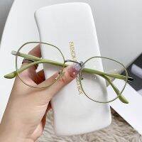 DYTYMJ Fashion Metal Glasses Frame Women New Classic Lentes Frame High Quality Oculos for Women Luxury Designer Clear Eyewear