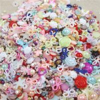 ][[ 100Pcs Random Multi-Size ABS Imitation Pearl Beads Half Round Pearls Seastar Bow DIY Rose Rhinestone Flat Back Pearls Loose Bead