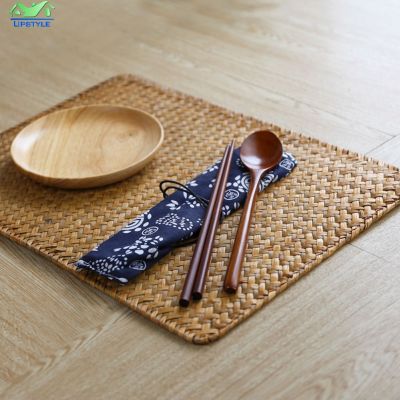【Lucky】Table Mat Natural Handmade Table Woven Placemat Woven Mat ฉนวนกันความร้อน Anti-Skidding Pad ทนความร้อน Washable Rustic Outdoor สีเหลือง Placemats