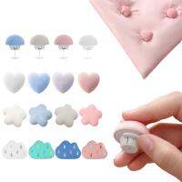 【JH】 4PCS Bed Sheet Quilt Holder Pins for Kids Decoration Round Duvet Comforter Non-slip