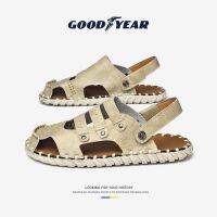 Goodyear leather sandals mens summer new outerwear Baotou driving dual-use sandals mens soft bottom casual beach shoes shoes