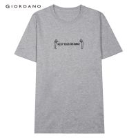 GIORDANO เสื้อยืดผู้ชาย - Mens Distance Print Tees ไม่ต้อง เปล่า เสื้อยืดคอกลมผ้าฝ้าย