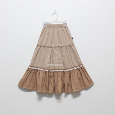 Long Skirt กระโปรงเด็กผู้หญิง  รุ่นทูโทน 3ชั้น แต่งลูกไม้รอบกระโปรง รอบเอว 20นิ้ว ยืดได้ไม่เกิน 30นิ้ว ความยาว 26นิ้ว SK-A72