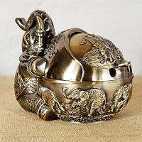 Vintage Elephant Decorative Windproof Ashtray with Lid Metal Portable Decorative Tray Holder