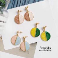 ✈ พร้อมส่ง :  ?? ต่างหูเกาหลีระย้าวงกลมสีทูโทน  Two-Tone Color Circle Korea Drop Earring.