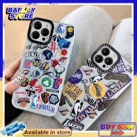 【Barley】Case เข้ากันได้สำหรับ 7 8 Plus 6 6วินาทีพลัส11 13 12 Pro Max XR X XS Max SE แนวโน้มยี่ห้อ NBA Lakers ฉลากสติ๊กเกอร์ Soft Tpu ปกหลัง