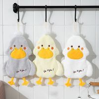 【DT】hot！ Cartoon Hand Child Absorbent Hanging Soft Tableware Cleaning Tools