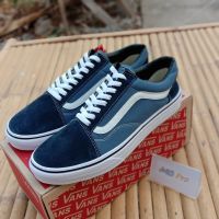 Vans Old Skool Blue Navy สุดคลาสสิค วัยรุ่นฮิต พร้อมอุปกรณ์ของแถมเพียบ พิเศษส่งฟรี ไวสุด!!