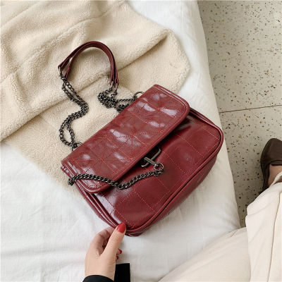 Soft PU Leather Crossbody Bags For Women  Chain Design Shoulder Simple Bag Lady Small Handbags Black Bags