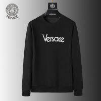 [พร้อมสต็อก] Versace 2022ใหม่เสื้อยืดผู้ชายสีดำ/ ขาว/เทาฮิปฮอปเสื้อสวมหัวลำลองแฟชั่นผู้ชายเสื้อผ้า O Versize เกาหลีฮาราจูกุท็อปส์