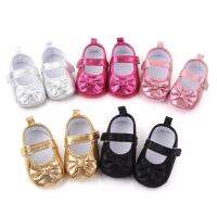 【hot】！ Big Baby Shoes Crib Wedding Prewalker