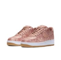 รองเท้าผ้าใบผช CTOT×Nike Air Force 1 Low Tear Le Pink Silk รองเท้าผ้าใบหุ้มข้อต่ำน้ำหนักเบากันลื่น Unisex สีโรสโกลด์ รองเท้าผ้าใบผู้ชาย