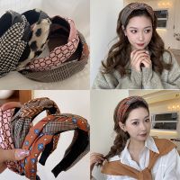 【YF】 South Korea hair clip band retro French for women new elegant temperament wide face headband accessories fashion