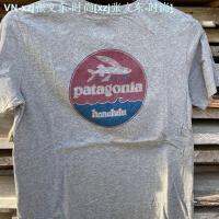 ✁Patagonia PATA เสื้อโค้ทแขนสั้นผ้าคอตตอนสำหรับผู้ชายและเสื้อยืดสตรีทรงหลวมลายปลาการพักผ่อนประจำวันเสื้อยืดคู่รัก