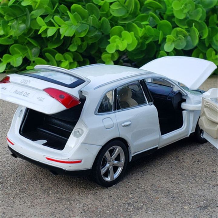 1-32-audi-q5-suv-alloy-car-model-diecasts-amp-toy-vehicle-metal-car-model-collection-sound-and-light-high-simulation-kids-toy-gift