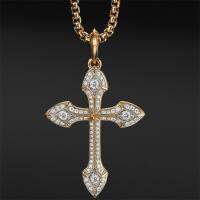 David Yurman สร้อยคอ GOTHIC CROSS AMULET ในทองคำ18K พร้อม PAVÉ DIAMONDS