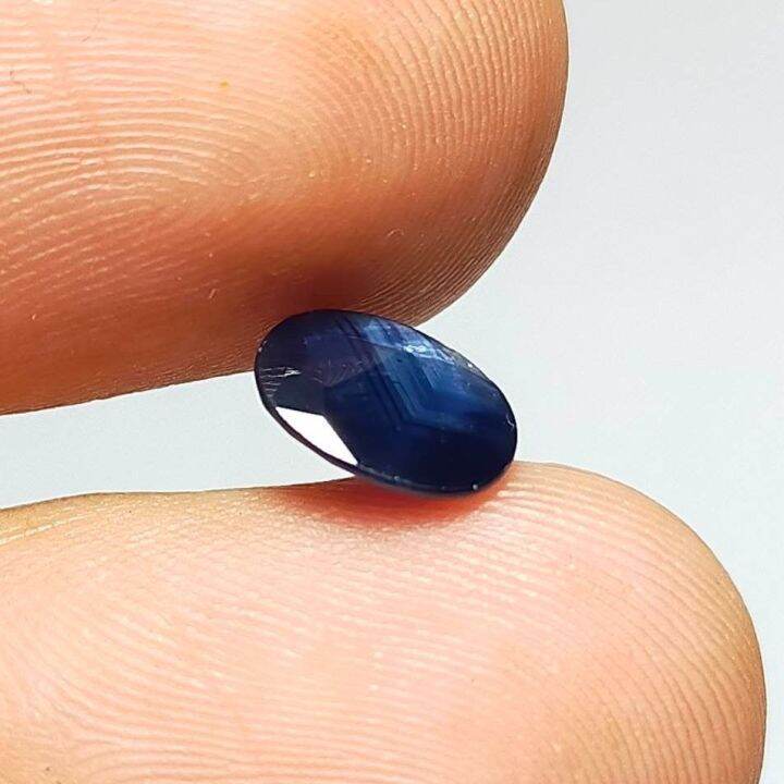 พลอย-ไพลิน-แซฟไฟร์-แท้-ธรรมชาติ-natural-blue-sapphire-หนัก-1-27-กะรัต