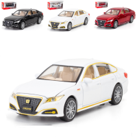 1:32 TOYOTA CROWN Die-Cast ยานพาหนะรถโลหะผสมรุ่นเสียงและแสงรถลากรุ่นคอลเลกชันรถยนต์ของเล่น